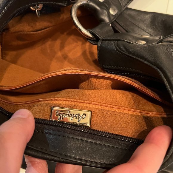 Ashneil black Bag‎ (Very Gently-Used) - Picture 10 of 16